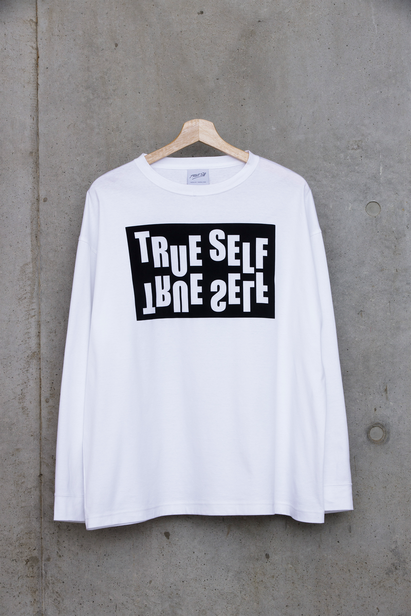 プリントロングTシャツ【ホワイト】 – TRUE Self プリントロングTシャツ【ホワイト】 – TRUE Self