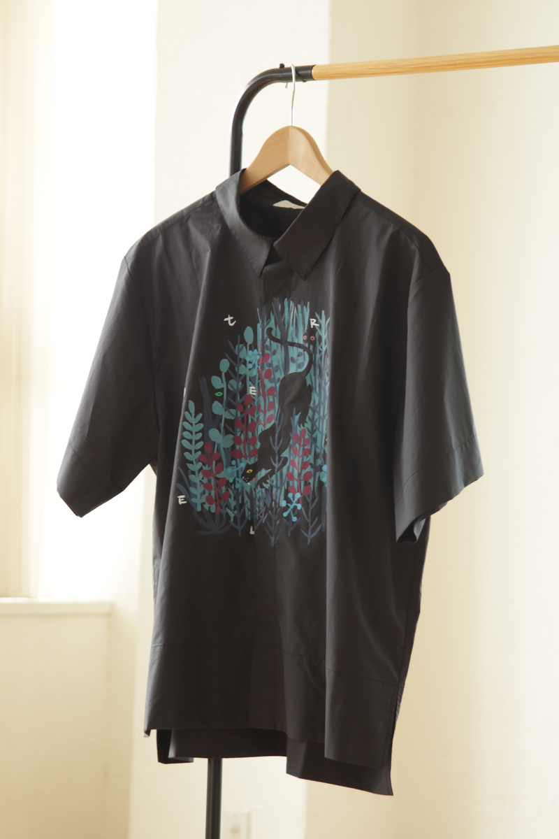 グラフィックプリントシャツ【ブラック】 – TRUE Self グラフィックプリントシャツ【ブラック】 – TRUE Self